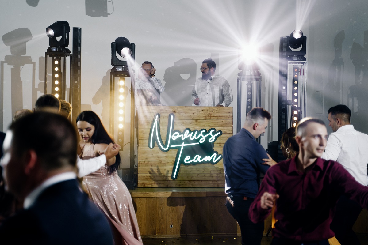 Novussteam DJ setup 1